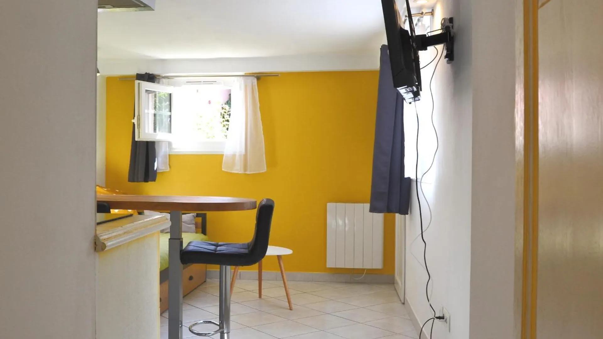 L'Atelier De Papy D'Albi - Parking - Centre Albi Accessible A Pied Apartman